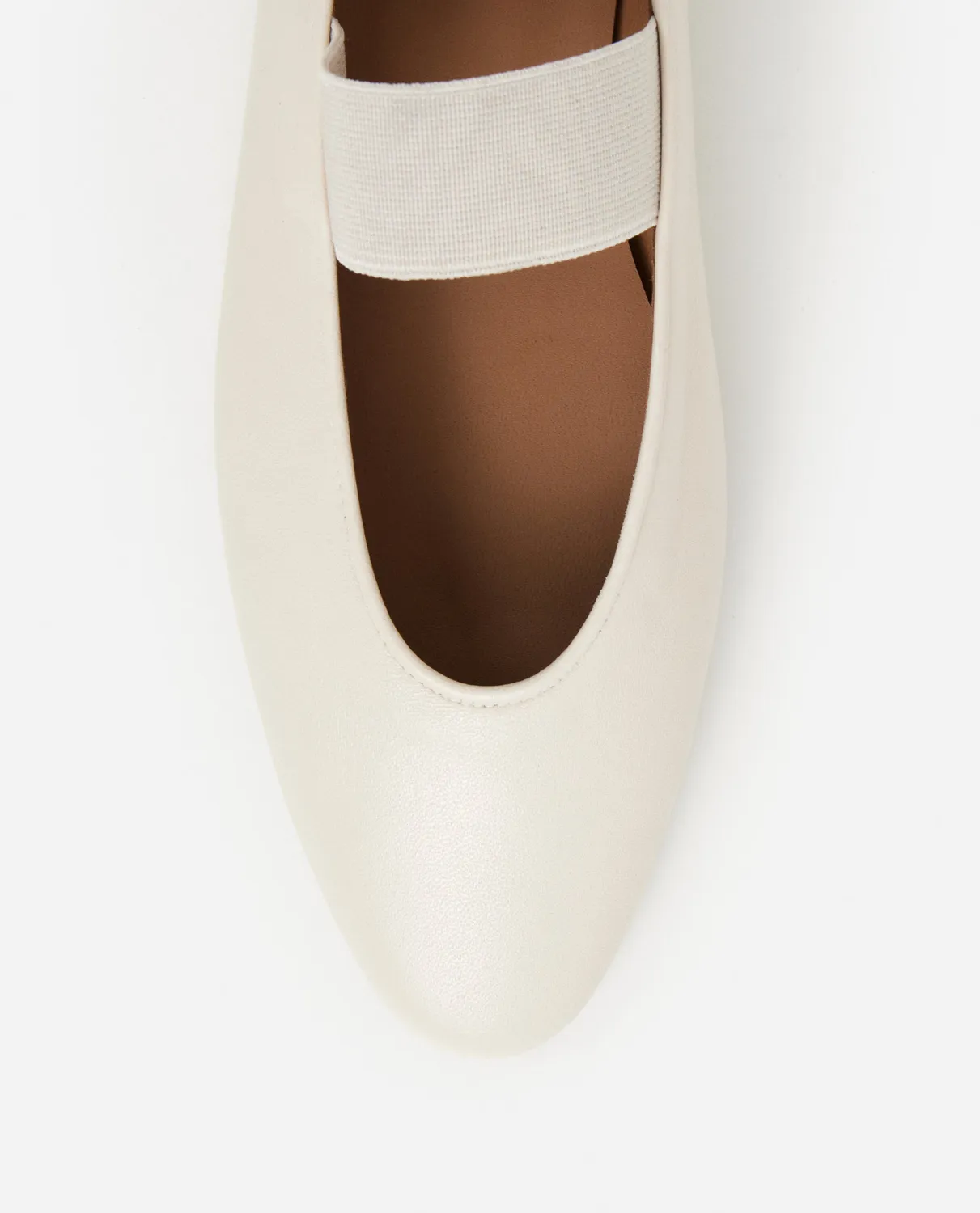 Flattered Bree ballerina’s crème leer