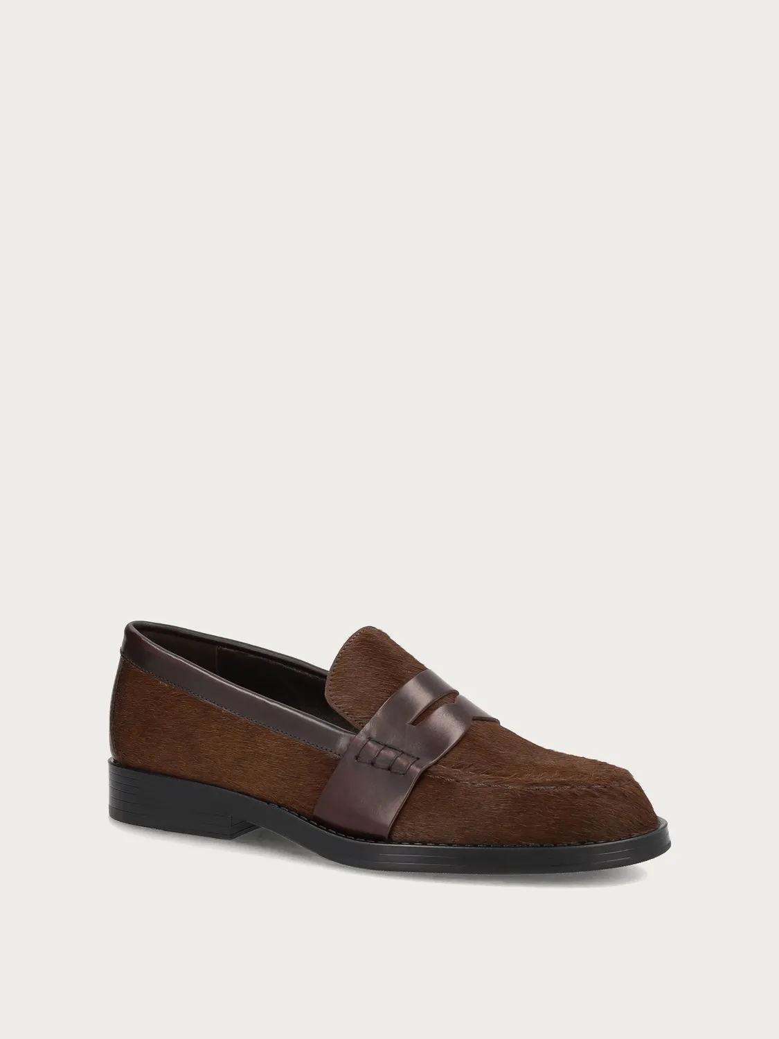 Frau Verona bruine loafers dames pony-effect