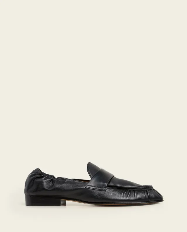 Flattered Samoa Leather Black loafers zwart leer