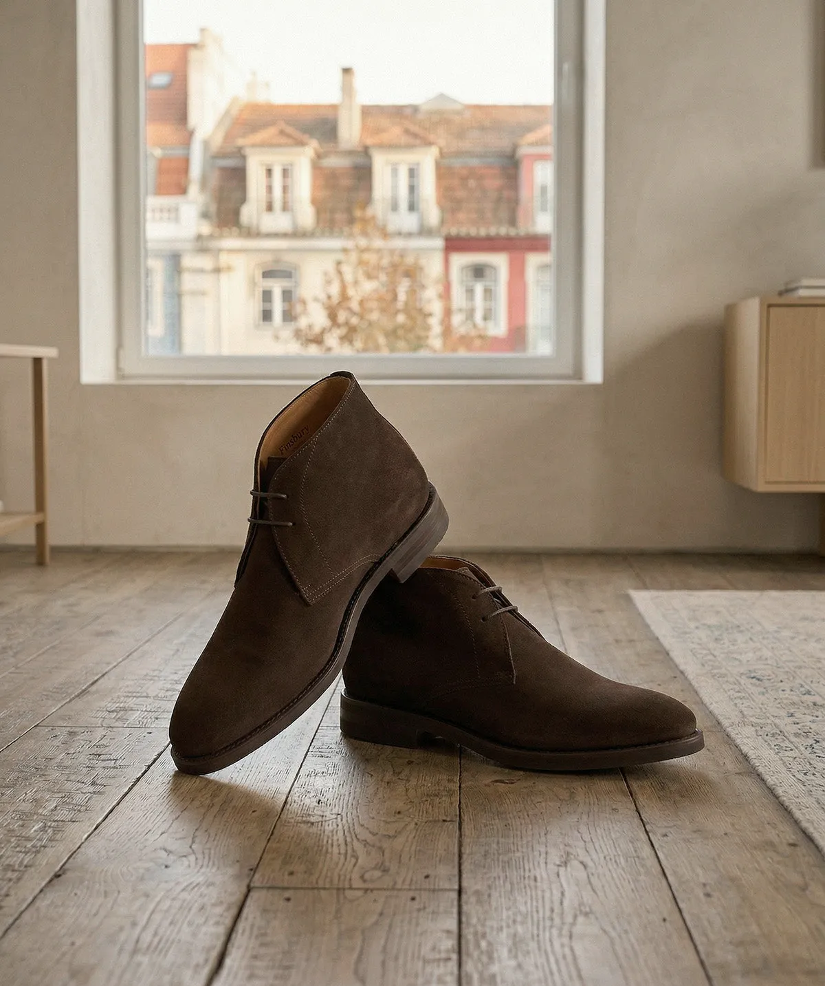 Finsbury Chukka 1986 enkellaarzen bruin suède