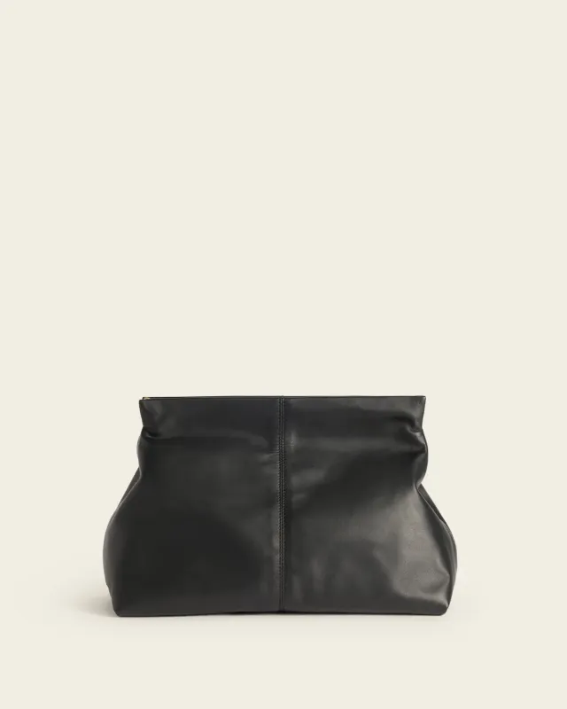 Flattered Clay Clutch tas zwart leer oversized