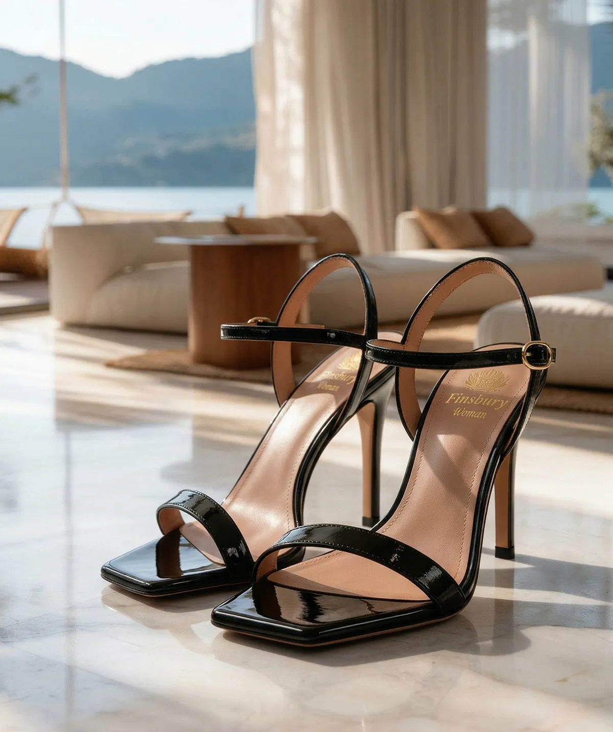 Finsbury Gloria sandalen zwart lakleer