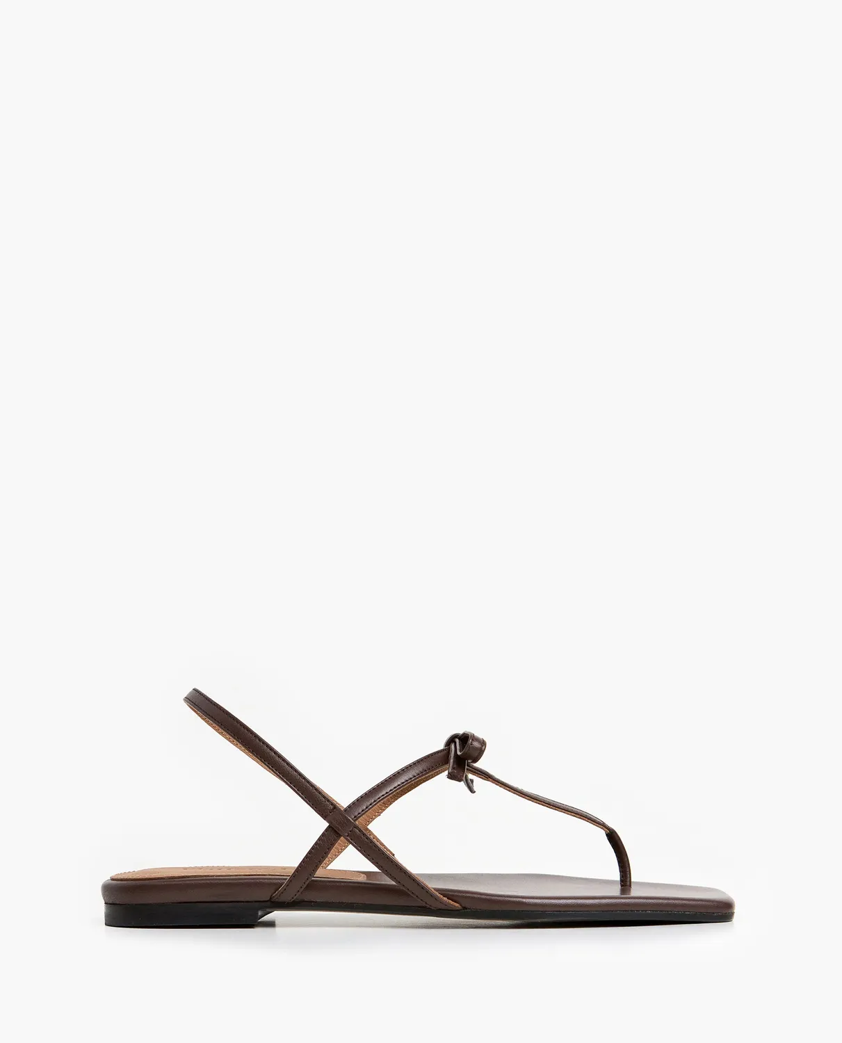 Flattered Sina Leather platte sandalen chocolate leer