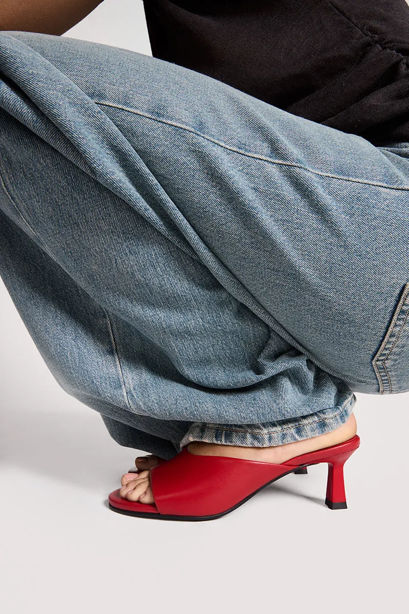 Bryan Stepwise Flat Red Renata muiltjes leer kittenhak