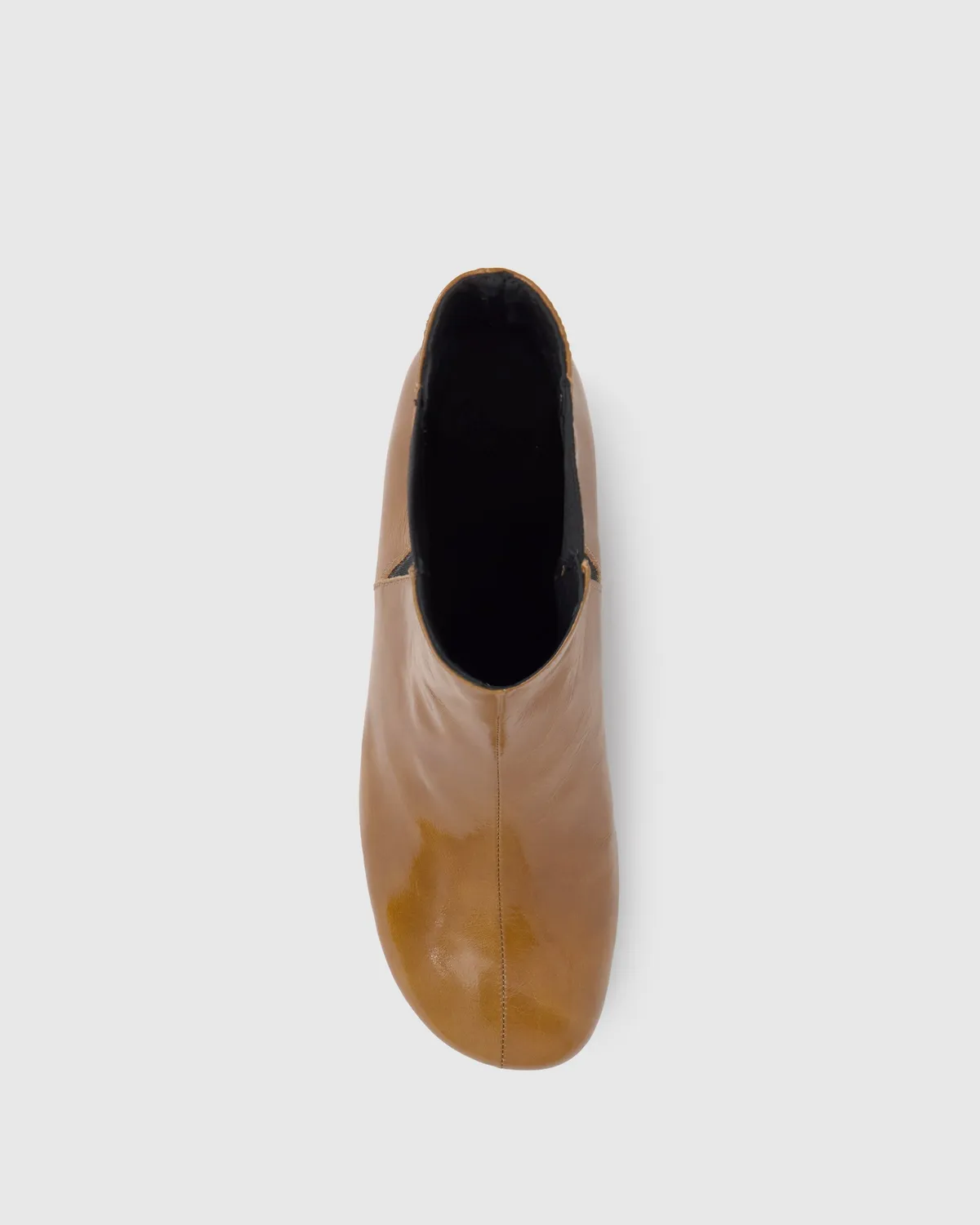 Castaner Alegra/281 enkellaarzen lakleer cognac