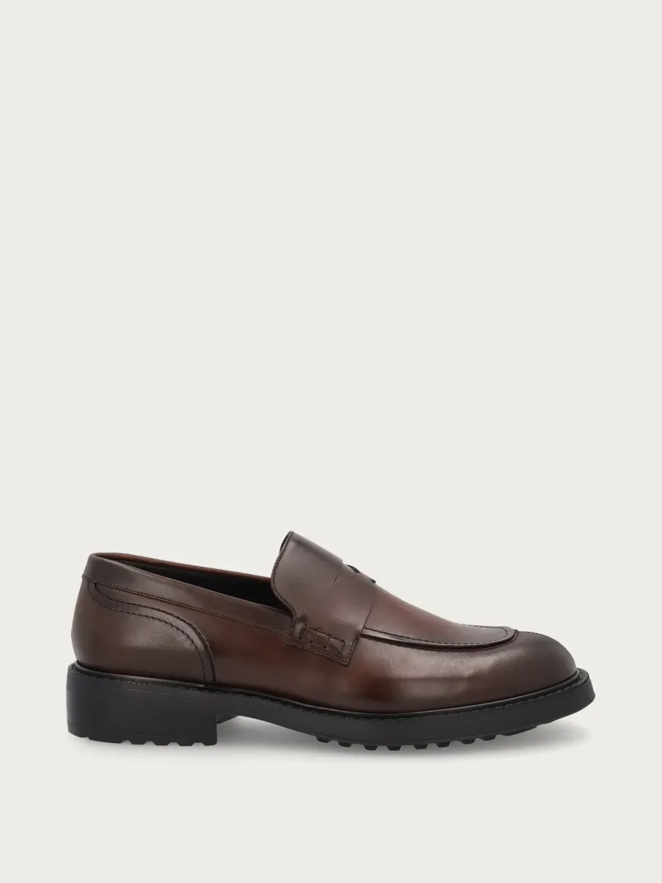 Frau Signature bruine kalfsleren loafers heren nerf
