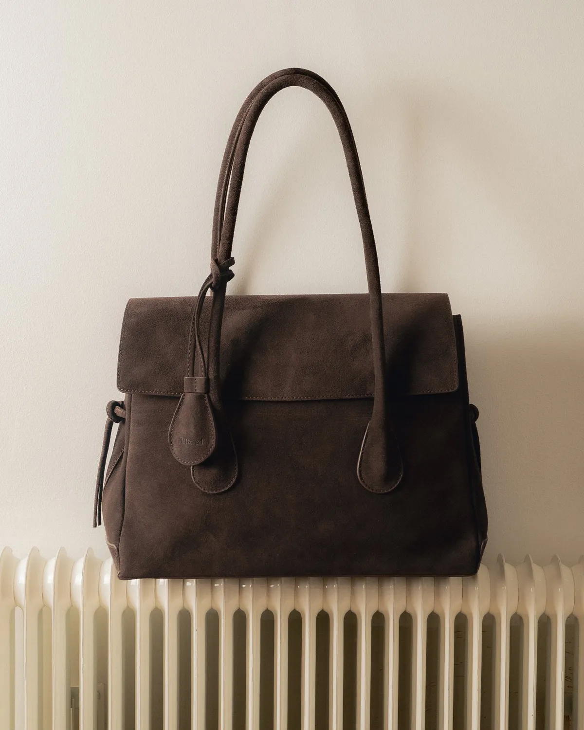 Flattered Lydia tote bag chocolate suède