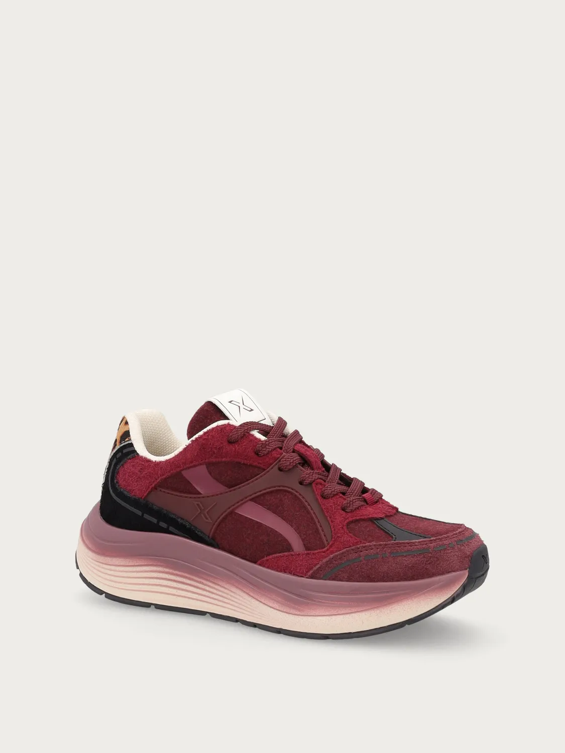 Frau Cross Hybrid bordeaux sneakers leer-textiel dames