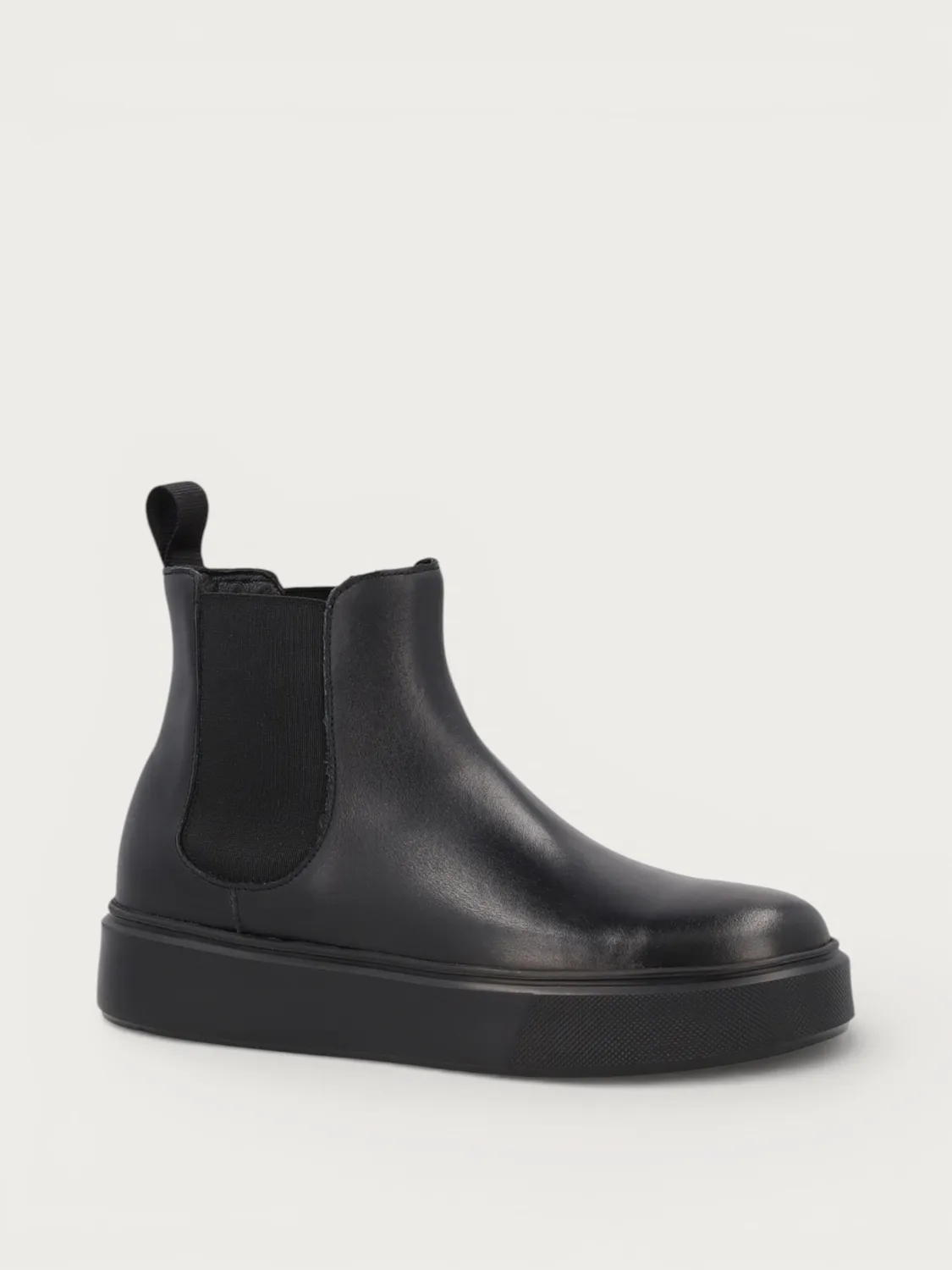 Frau Re-Genesis beatle boots zwart gerecycled leer