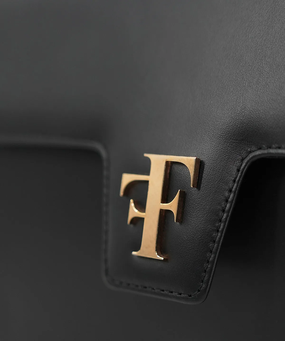 Finsbury FF35 handtas zwart leer 13 inch
