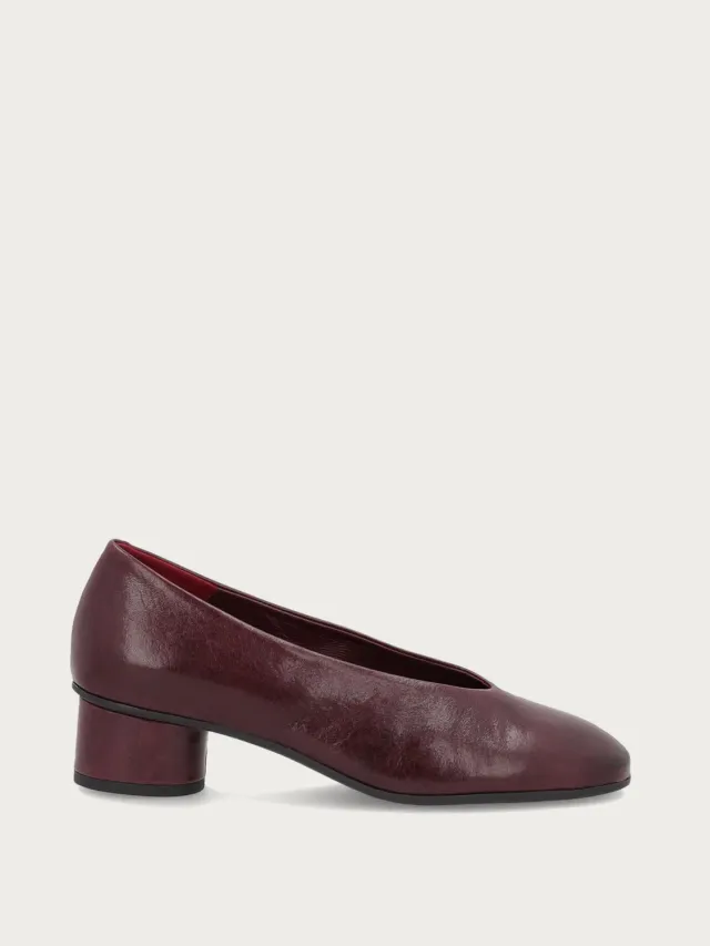 Frau Verona pumps bordeaux leer ronde hak