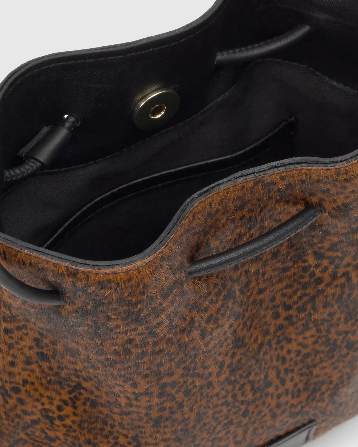 Castaner B. Simone 310 bucket bag luipaard leer