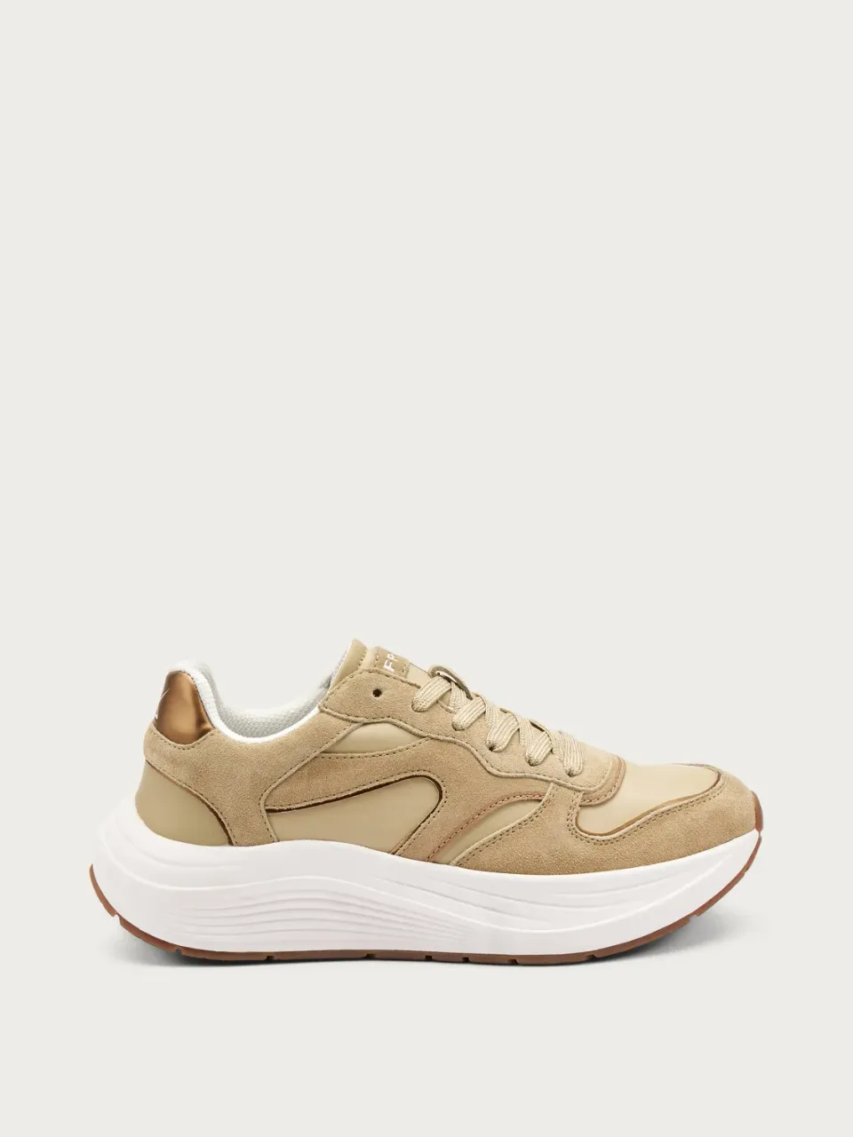 Frau Cross Hybrid sneakers zand suède dames