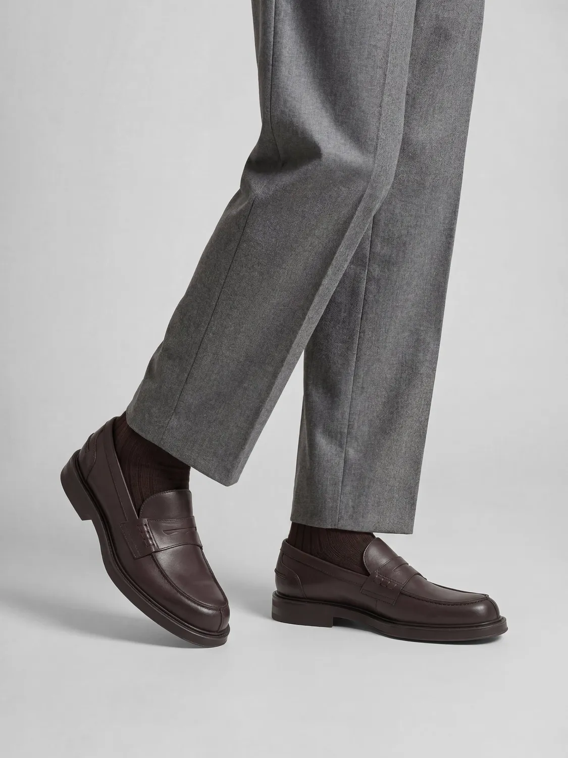 Frau Verona loafers donkerbruin leer