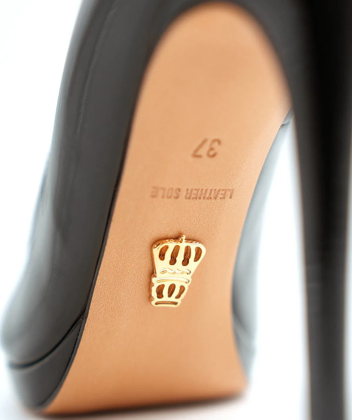 Finsbury Victoria pumps zwart lak 12 cm hak