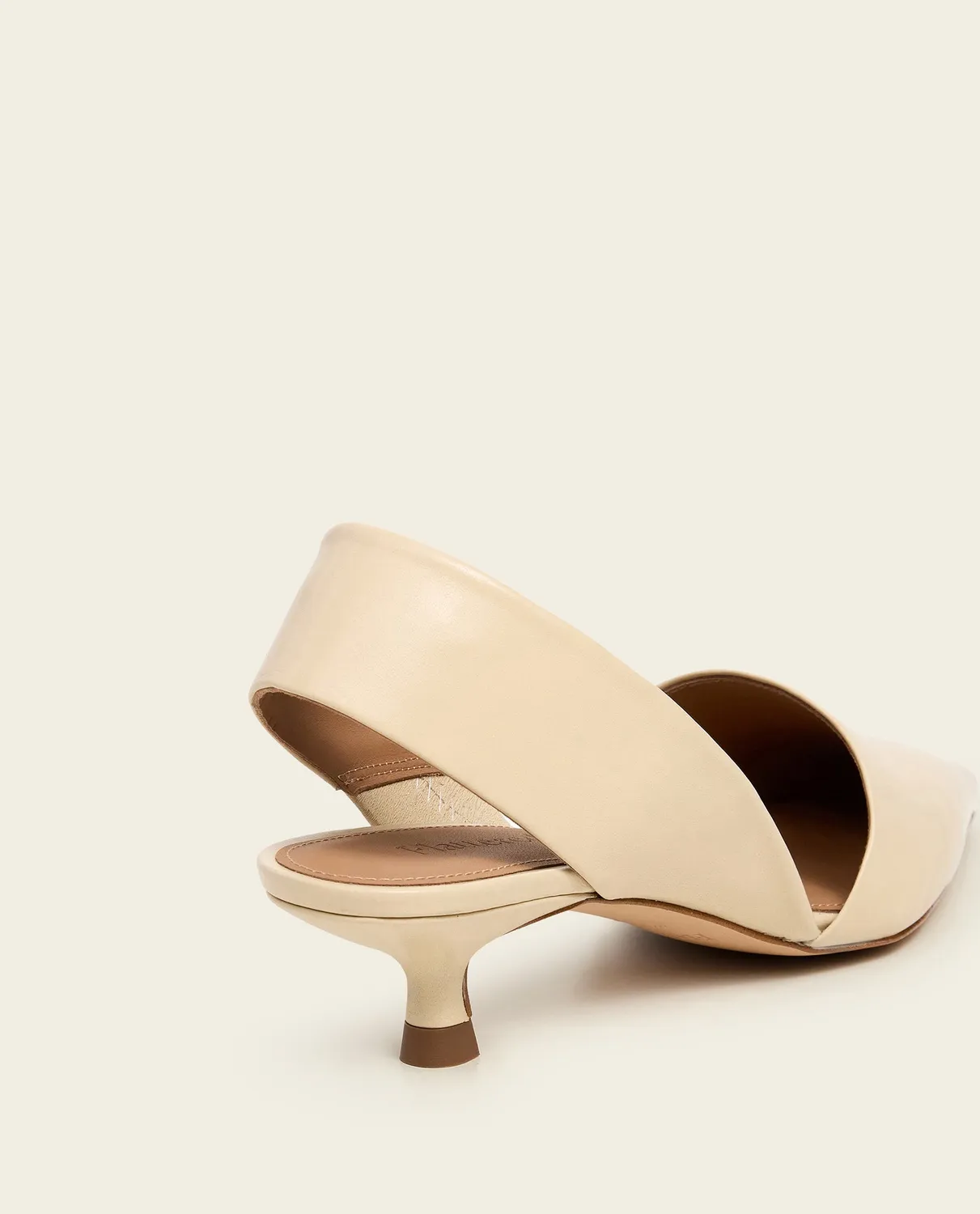 Flattered Ninni slingback crème leer kittenhak