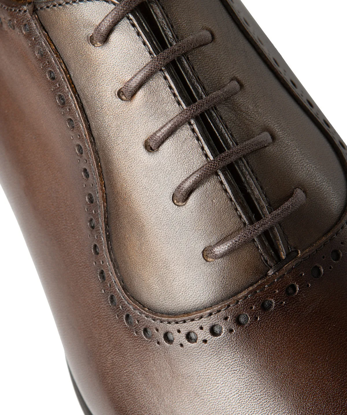 Finsbury Kenwood Oxford herenschoenen bruin patina