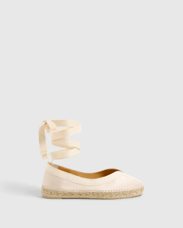 Castaner Kanu 129 ballerina’s champagne satijn lint