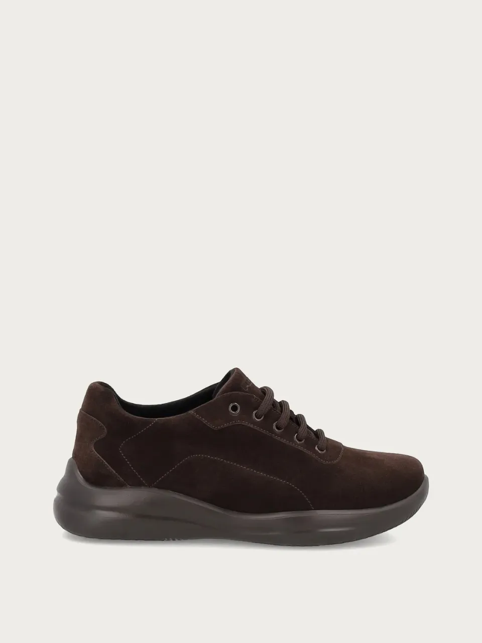 Frau Comfort Tech bruine suède sneakers dames