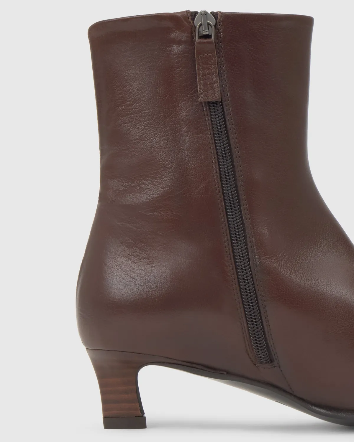 Castaner Aldo 314 enkellaarsjes bruin nappa 4 cm