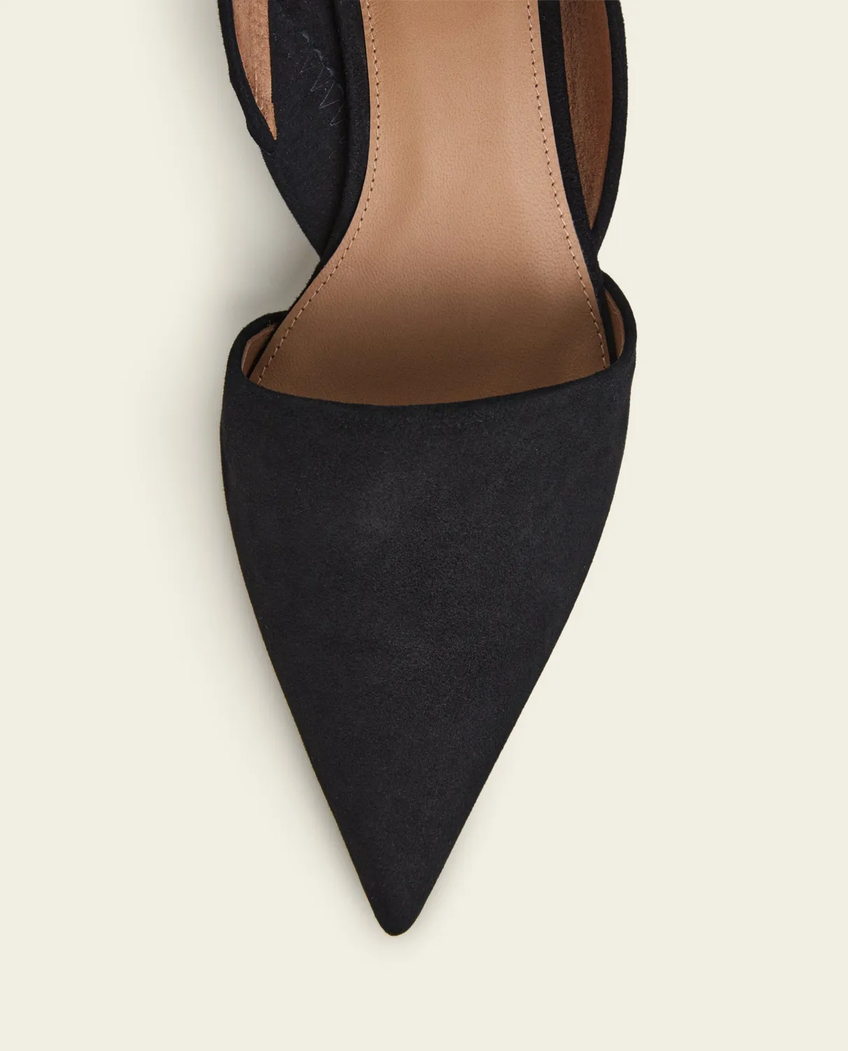 Flattered Ninni slingback pump zwart suède kittenhak