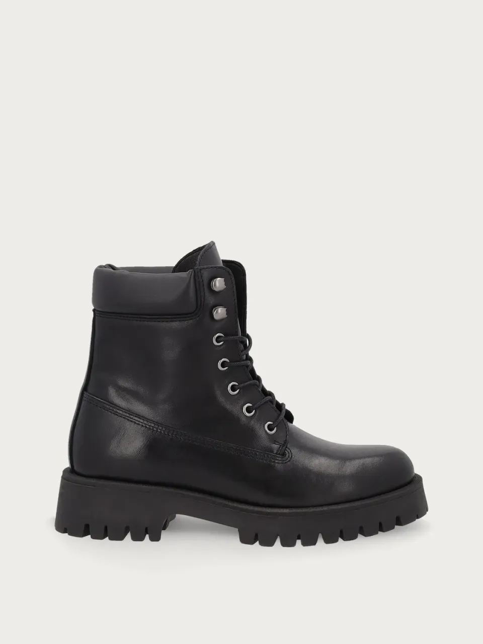 Frau FX zwarte leren veterboots met profielzool