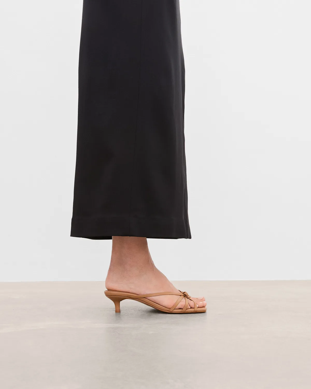 Flattered Eunisa sandaal cognac leer kittenhak