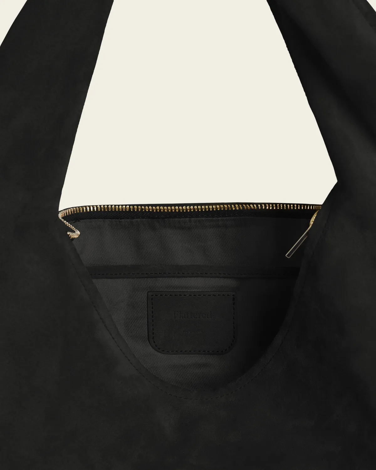 Flattered Alva schoudertas zwart suede rits