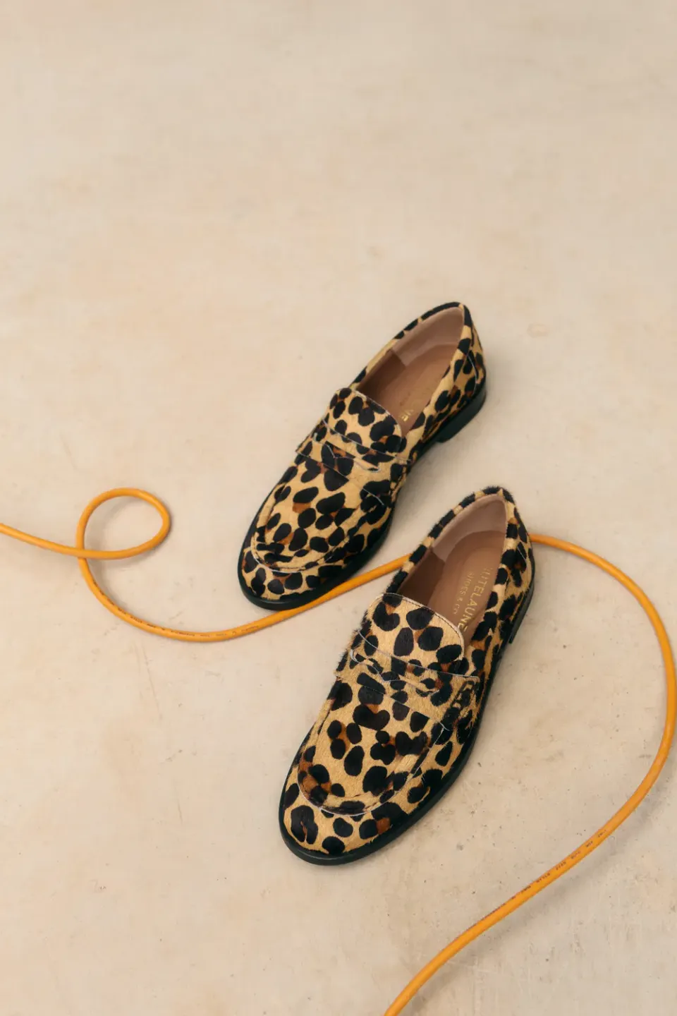 Jutelaune Lea Leopard loafers leer luipaard