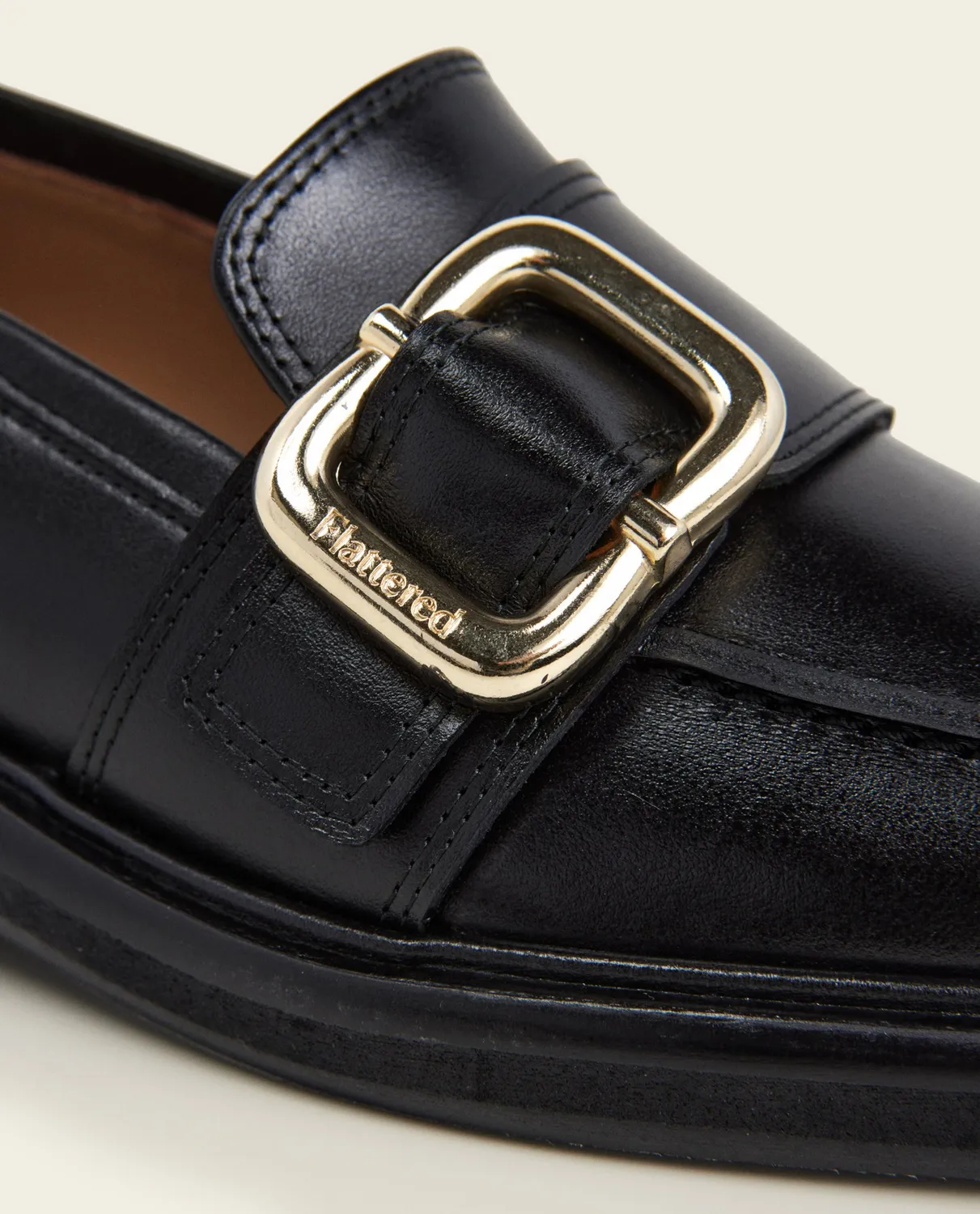 Flattered Aspen loafers zwart leer met gesp