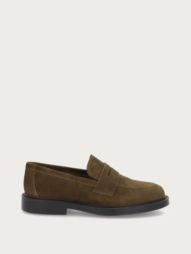 Frau Verona groene suède loafers dames basic