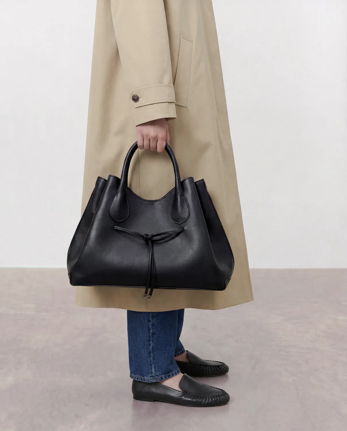 Flattered Maris shopper zwart leer hengsel