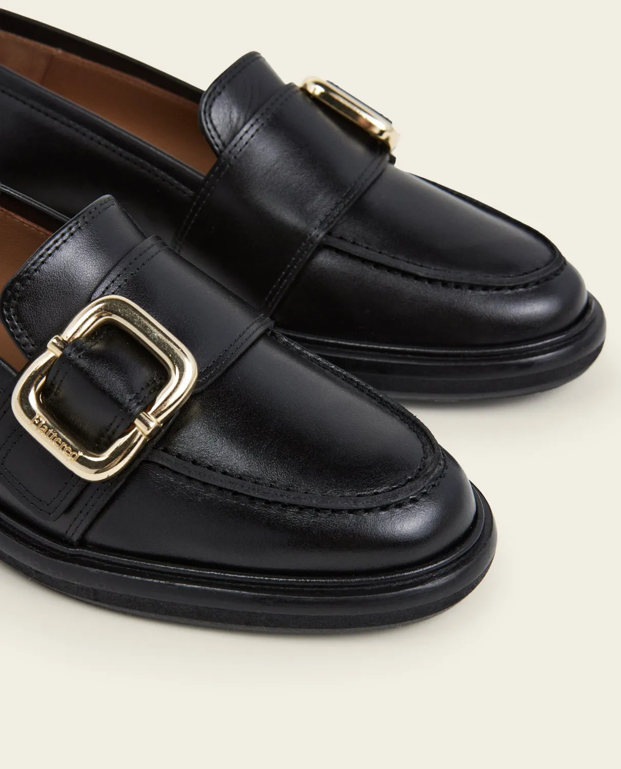 Flattered Aspen loafers zwart leer met gesp