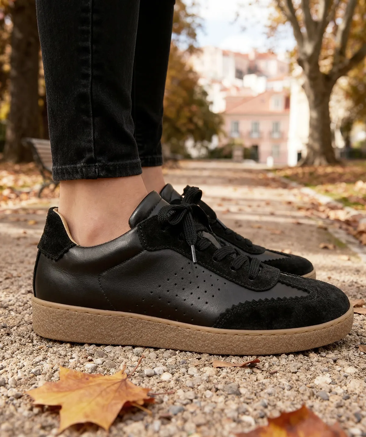 Finsbury Jane Sneakers Zwart Leer