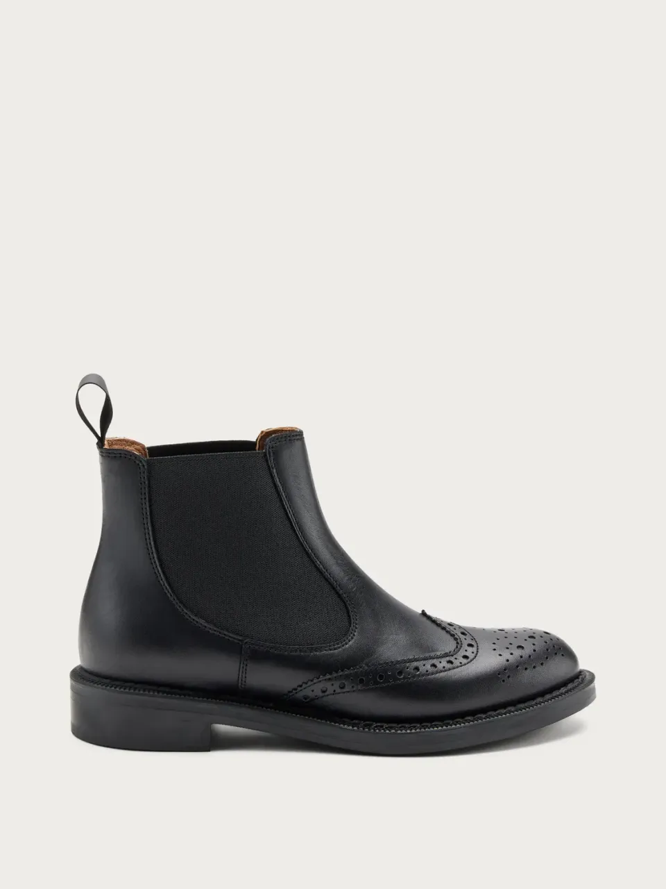 Frau Verona Beatle boots zwart leer wing-tip
