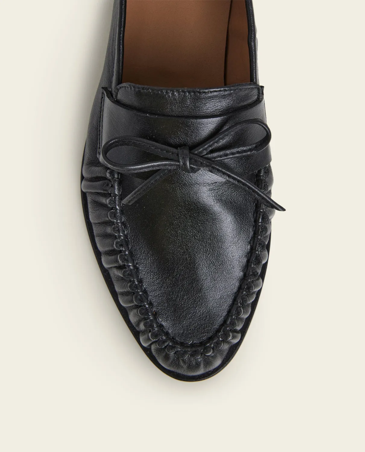 Flattered Dylan Leather Black loafers zwart strik