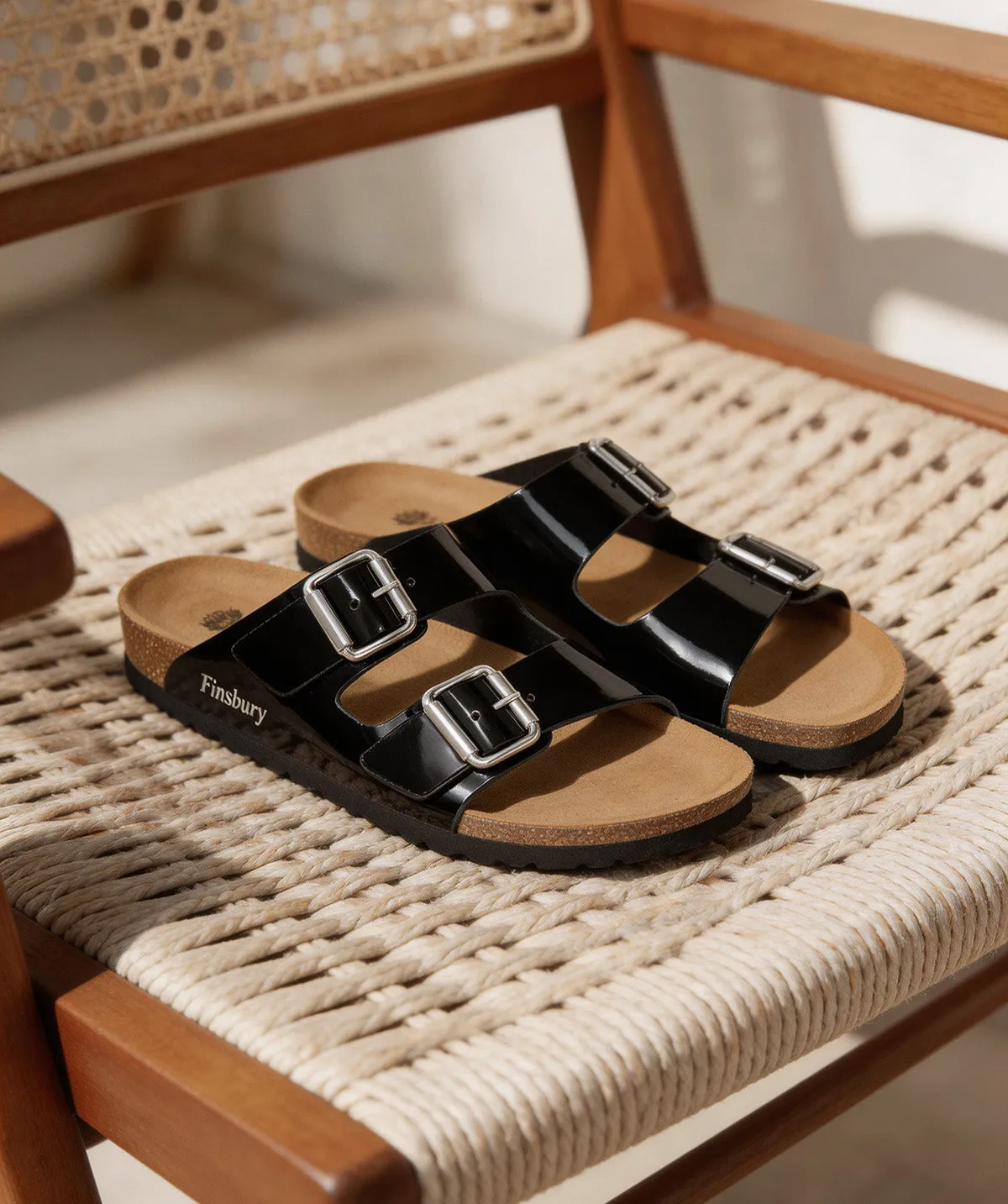 Finsbury Aurelie sandalen zwart lak casual chic