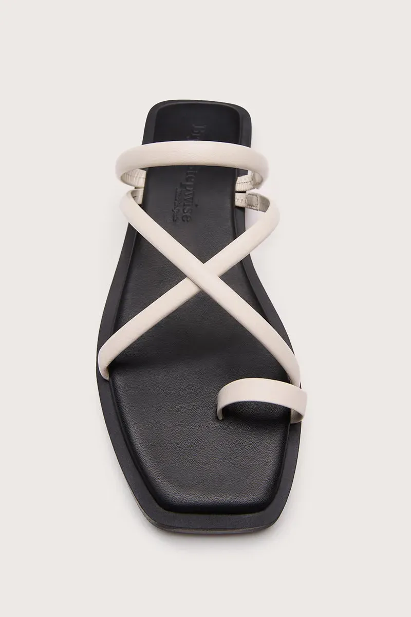 Bryan Stepwise Marza sandalen ivoor leer plat