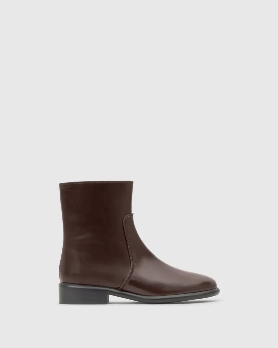 Castaner Elsa 313 enkellaarsjes bruin leer