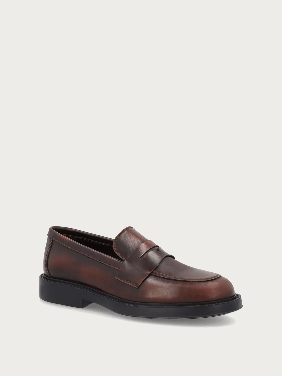Frau Verona bruine leren loafers ombré