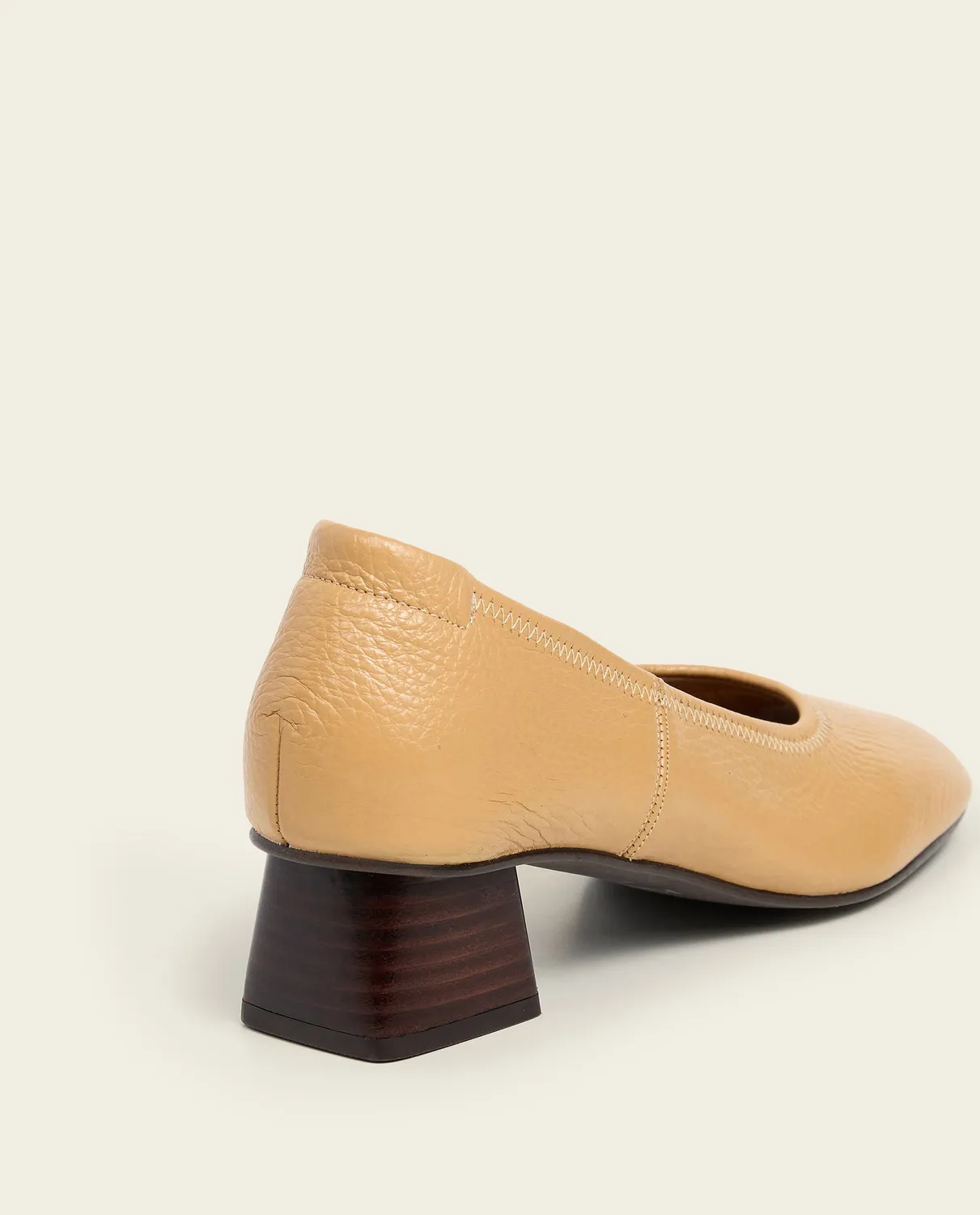 Flattered Zac pumps biscotti nerfleer