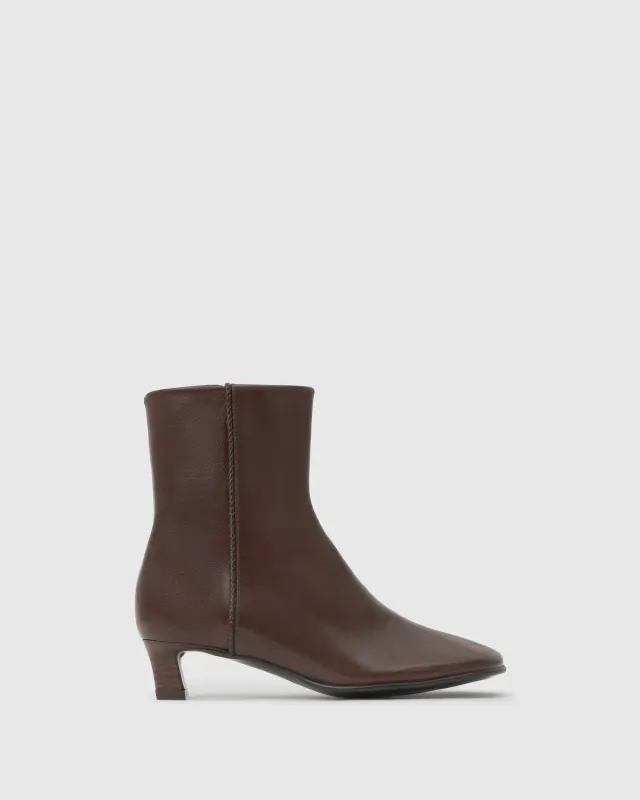 Castaner Aldo 314 enkellaarsjes bruin nappa 4 cm