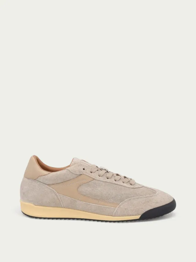 Frau Cross Hybrid sneakers beige suède vintage heren