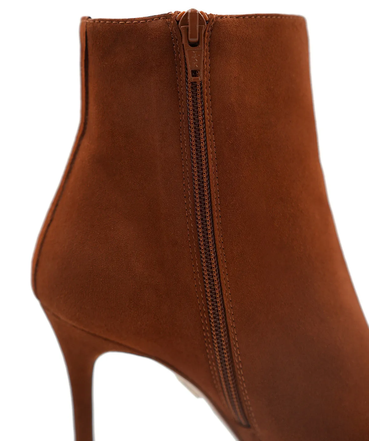 Finsbury Daisy enkellaarsjes bruin fluweel 8 cm hak