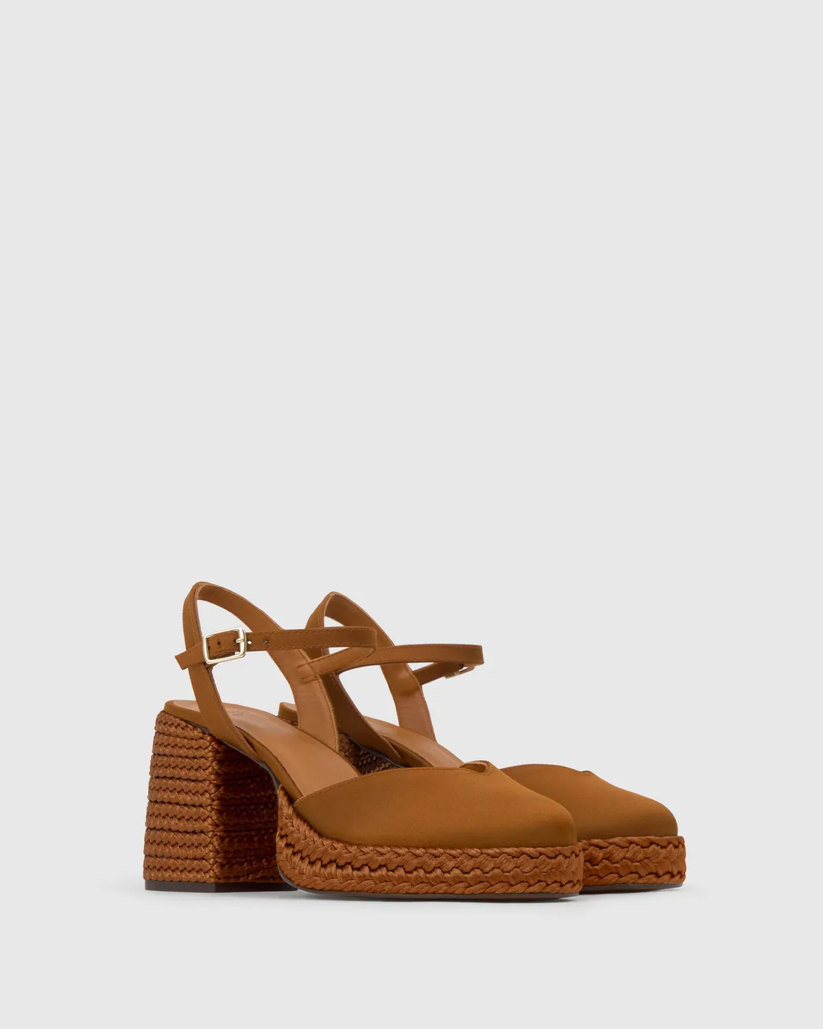 Castaner Vilnia/312 pumps ocre satijn 10cm hak
