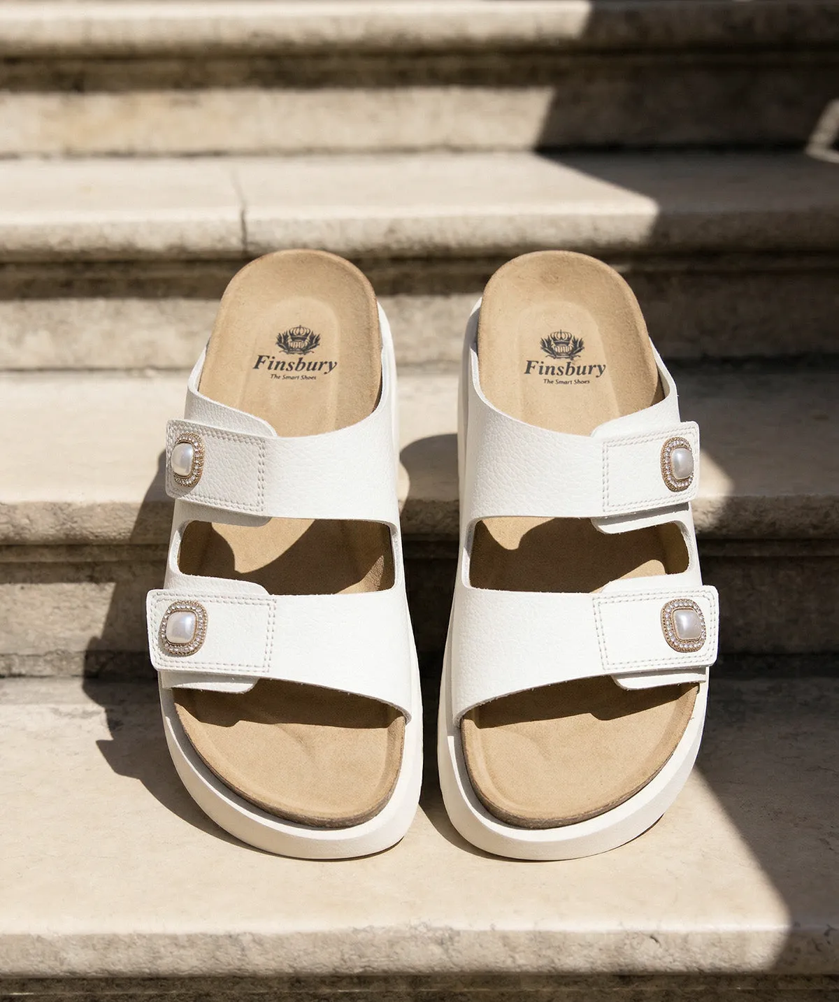 Finsbury Magali muiltje beige generfd kurkzool
