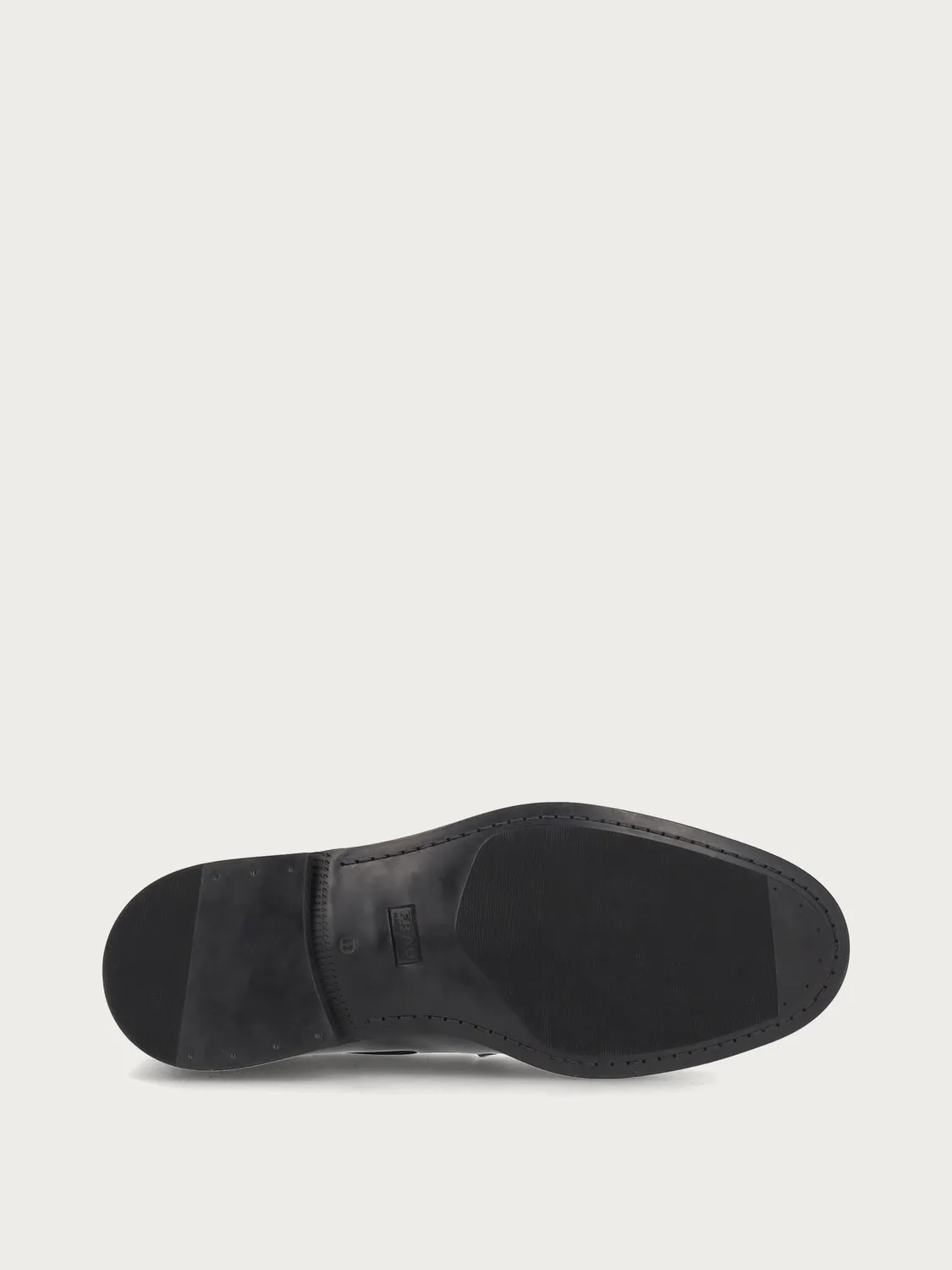 Frau Signature zwarte loafers kalfsleer kwast