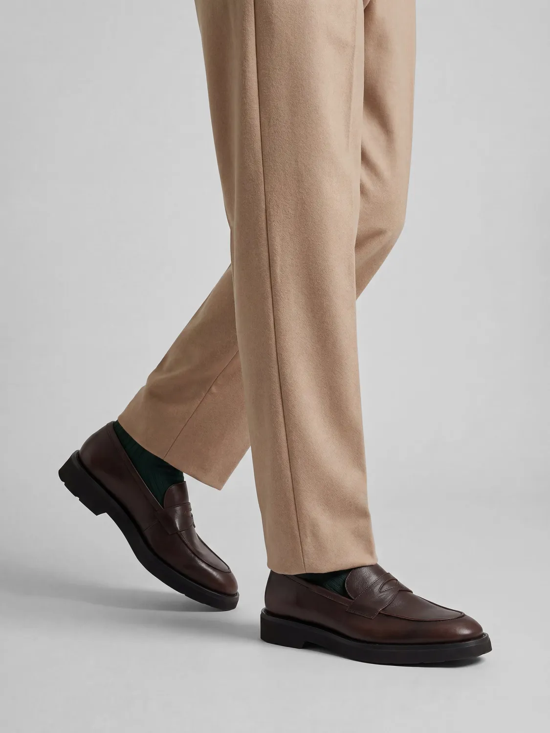 Frau Verona bruine leren loafers met lichte zool