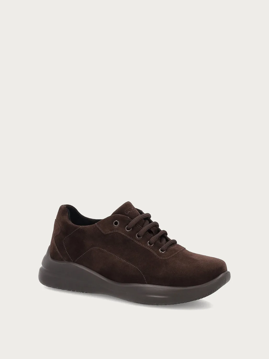 Frau Comfort Tech bruine suède sneakers dames