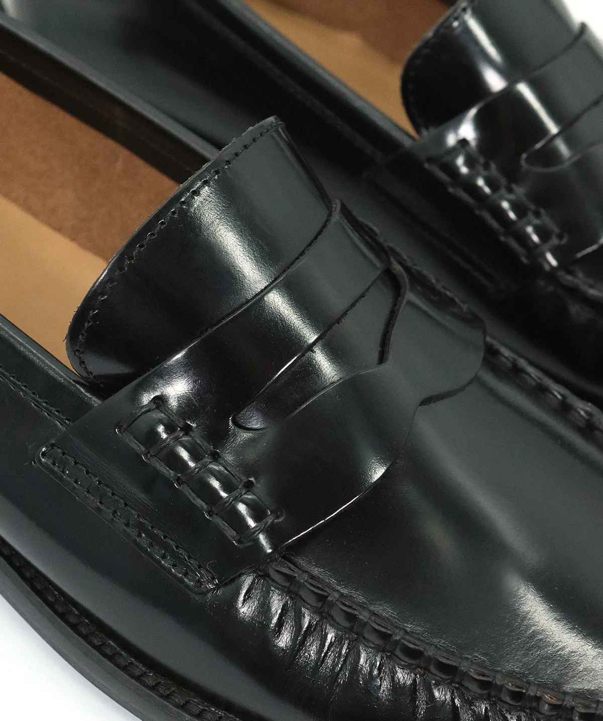 Finsbury Louise loafer zwart lakleer dames rubberzool